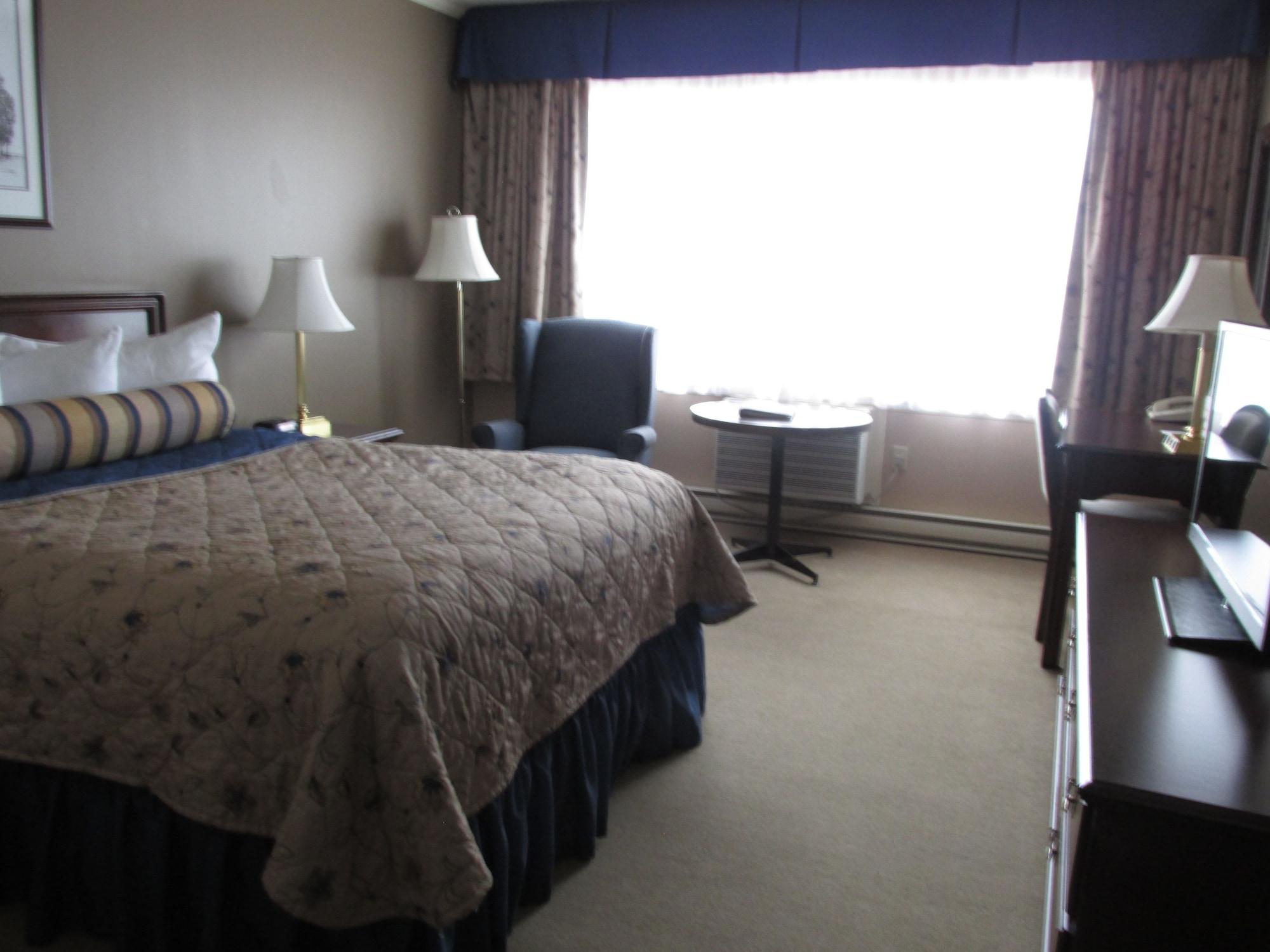 The Fredericton Inn ภายนอก รูปภาพ