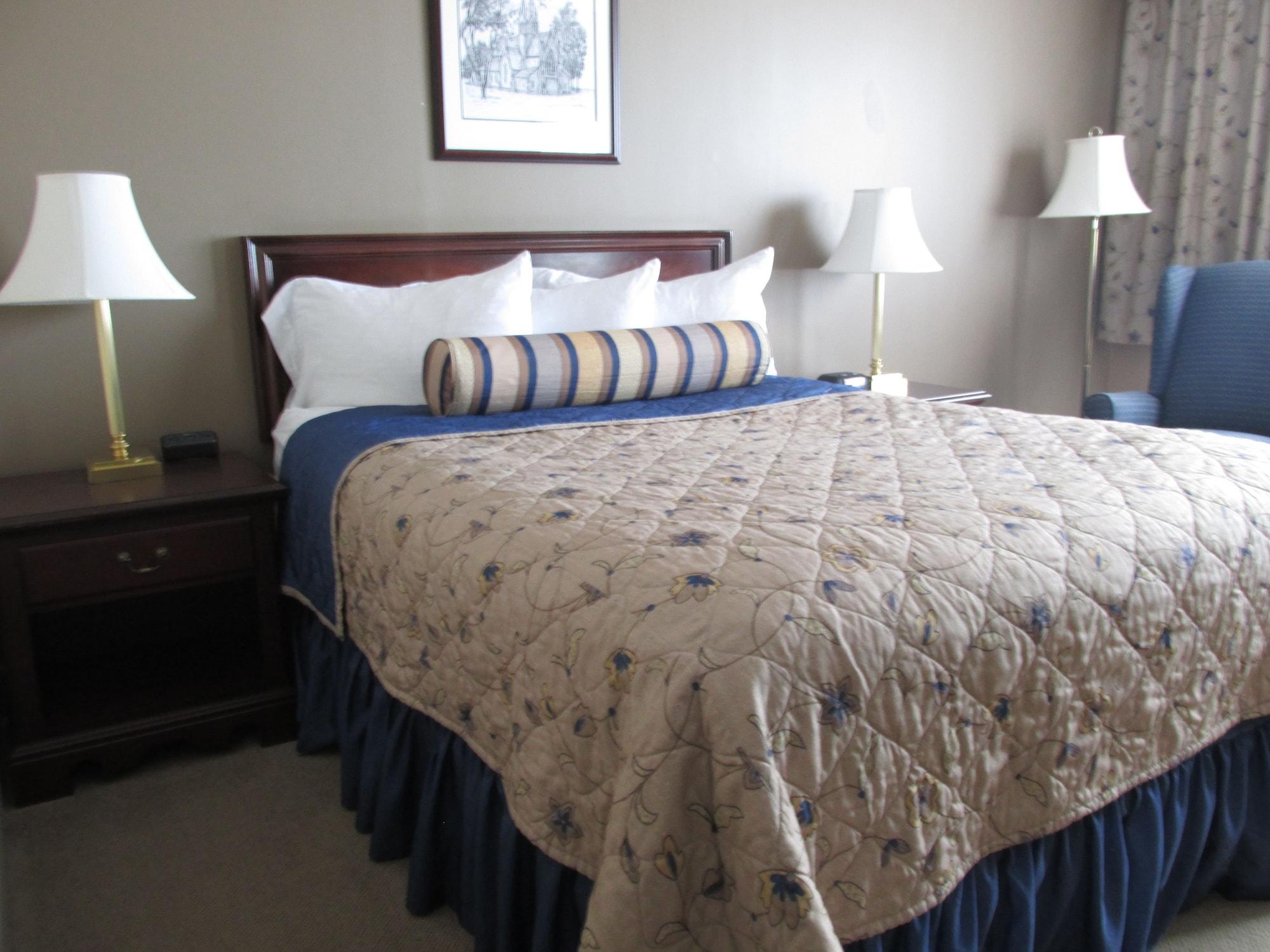 The Fredericton Inn ภายนอก รูปภาพ