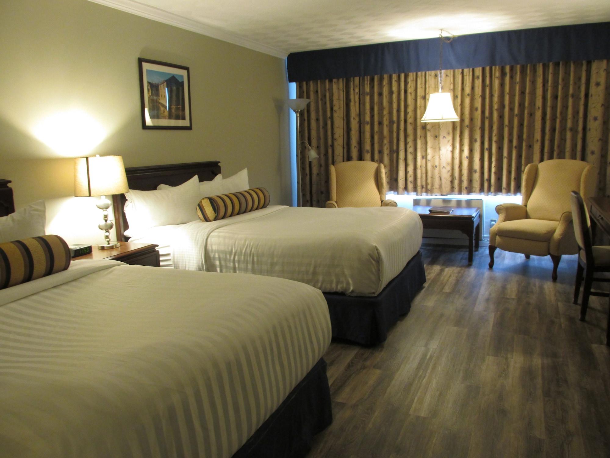 The Fredericton Inn ภายนอก รูปภาพ